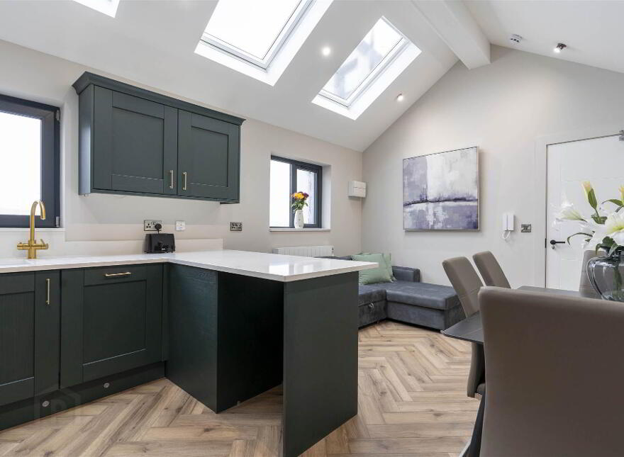 Apt 2, 37 West, Princess Street, Portrush, BT56 8AX