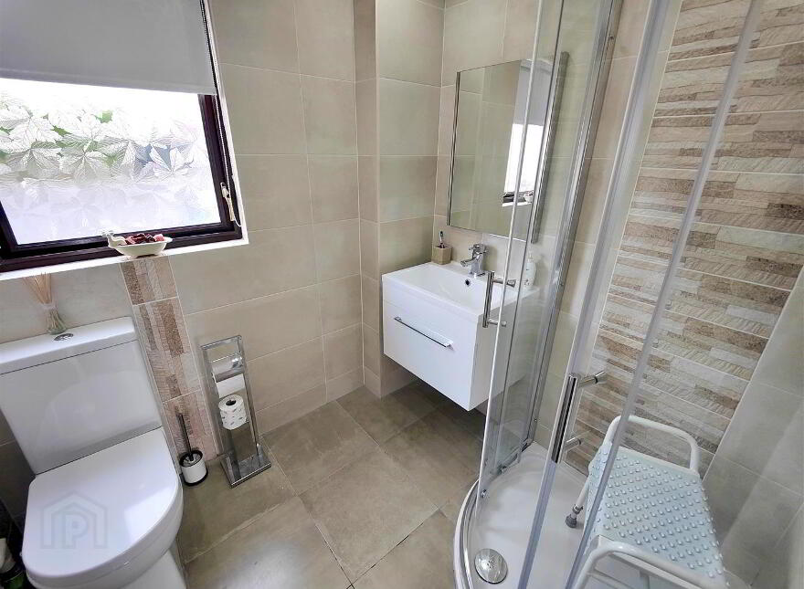 131f Old Westland Road, Belfast, BT14 6TE