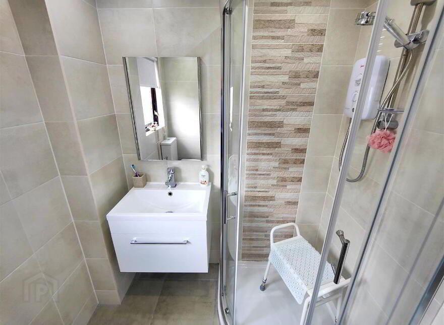 131f Old Westland Road, Belfast, BT14 6TE