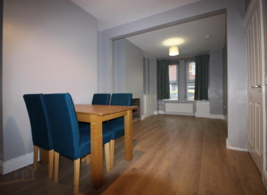 20 Meadowbank Place, Belfast, BT9 7FF