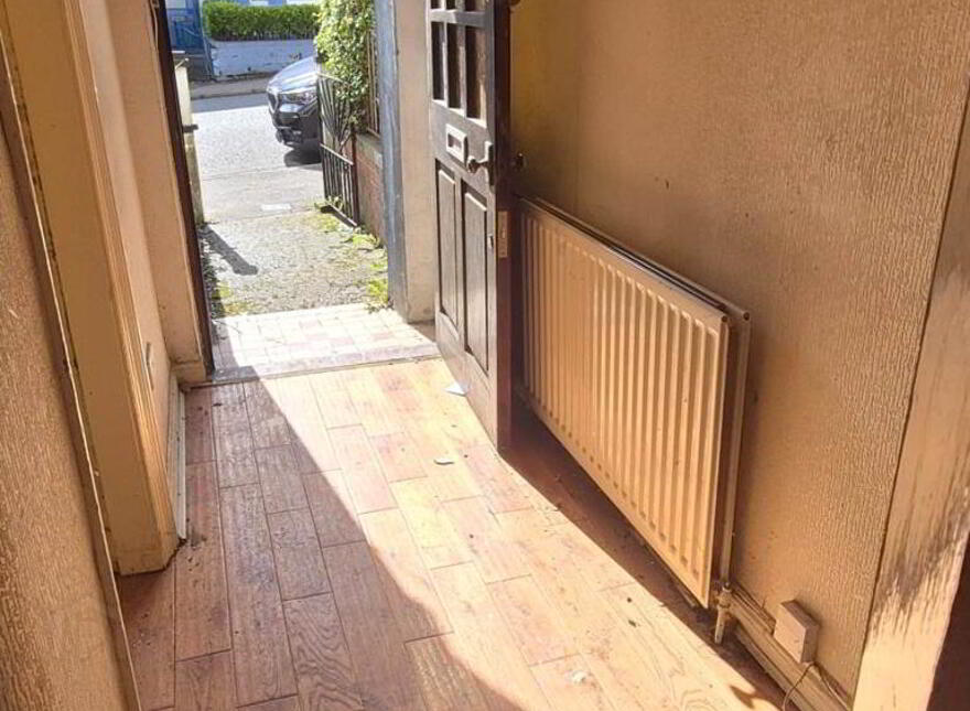 21 Meadowbank Avenue, Derry, BT48 7PH