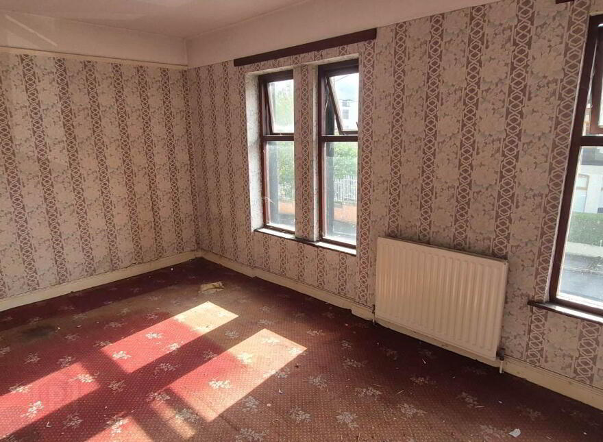 21 Meadowbank Avenue, Derry, BT48 7PH
