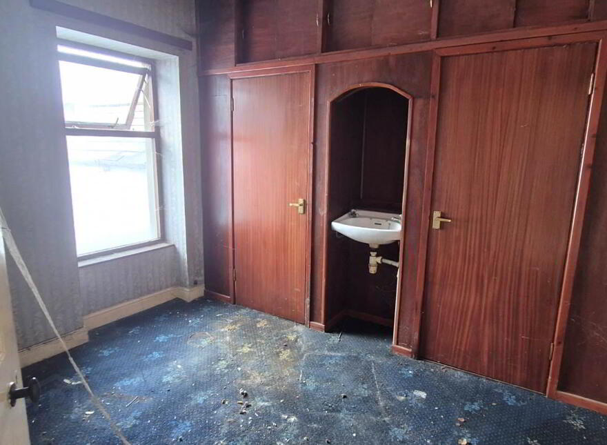 21 Meadowbank Avenue, Derry, BT48 7PH