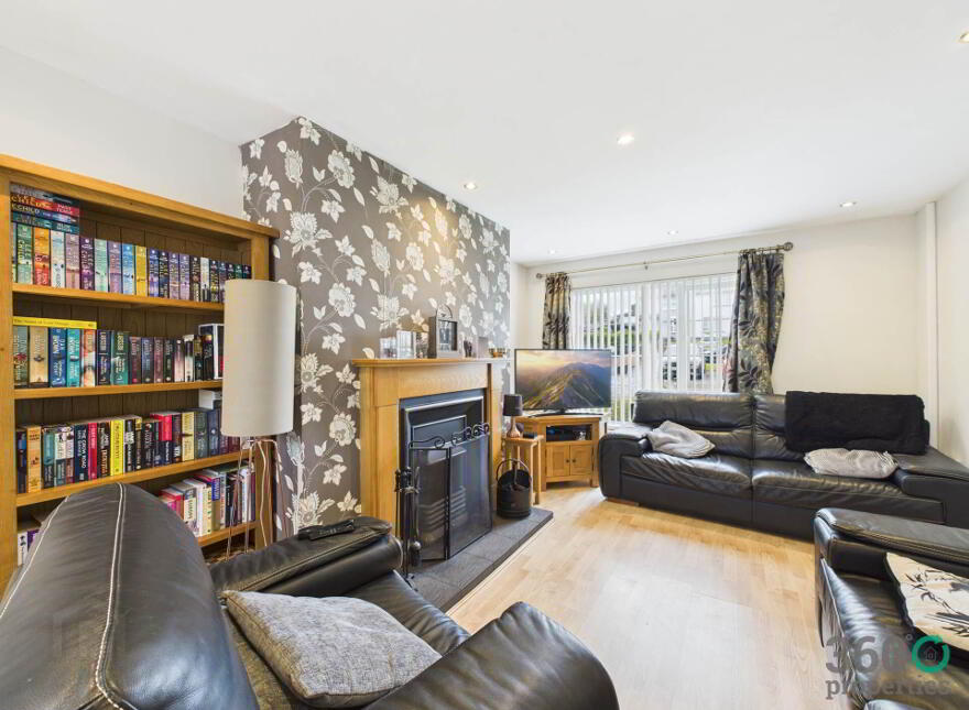 64 Whinsmoor Park, Broughshane, Ballymena, BT42 4JQ