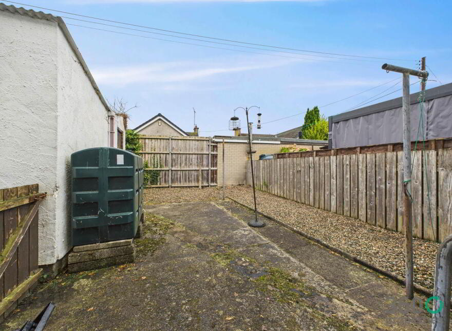 64 Whinsmoor Park, Broughshane, Ballymena, BT42 4JQ