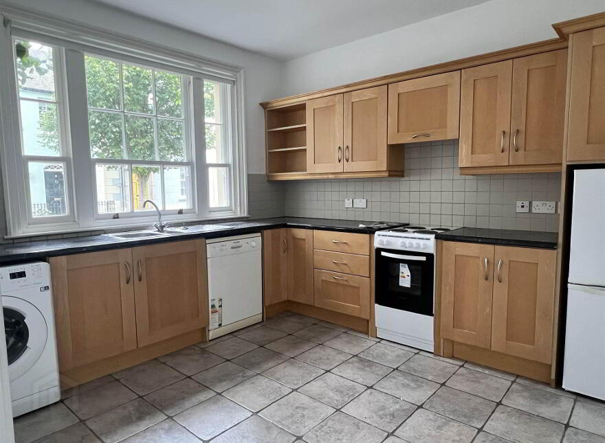 9 Kildare Street, Strangford, BT30 7LJ