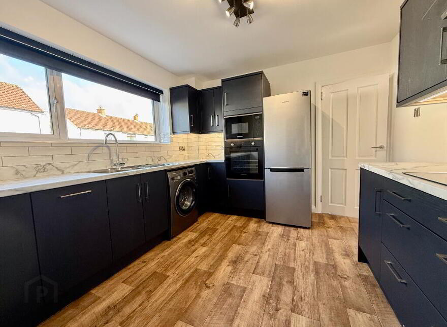 10 Phennick Drive, Belfast, BT10 0EN
