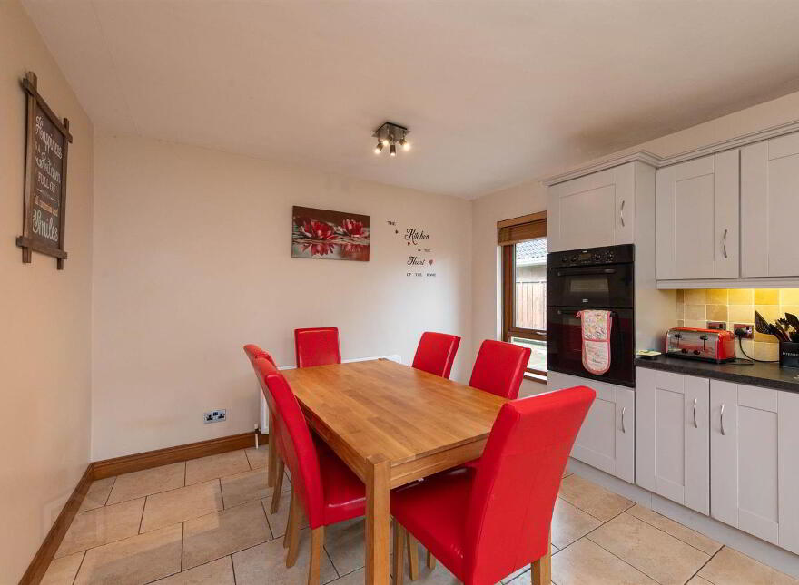 43 Oak Grange, Craigavon, Waringstown, BT66 7SU