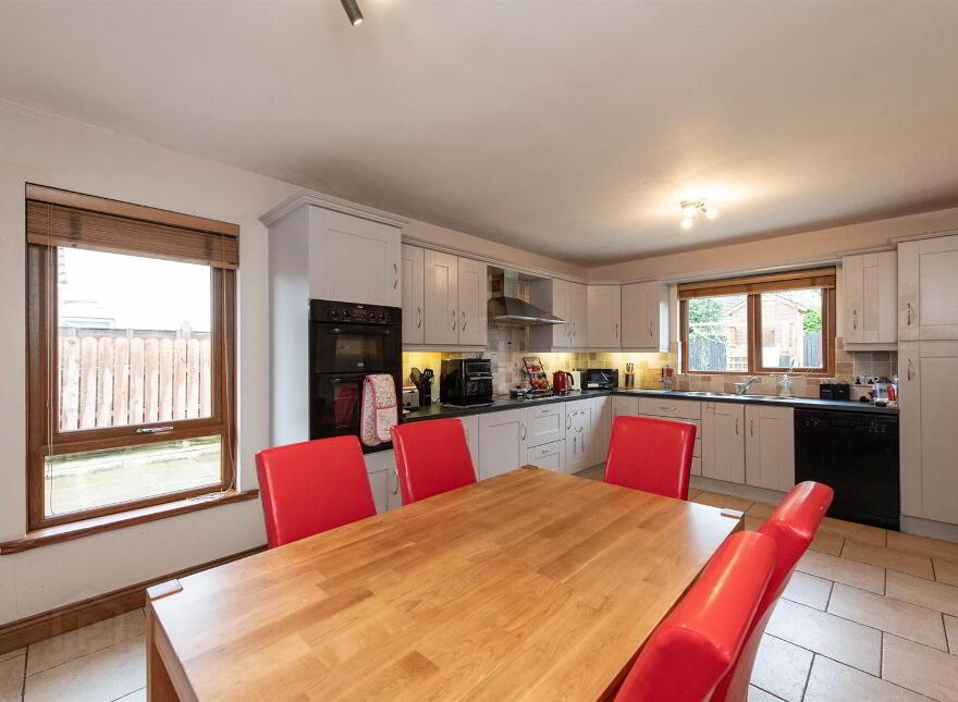 43 Oak Grange, Craigavon, Waringstown, BT66 7SU