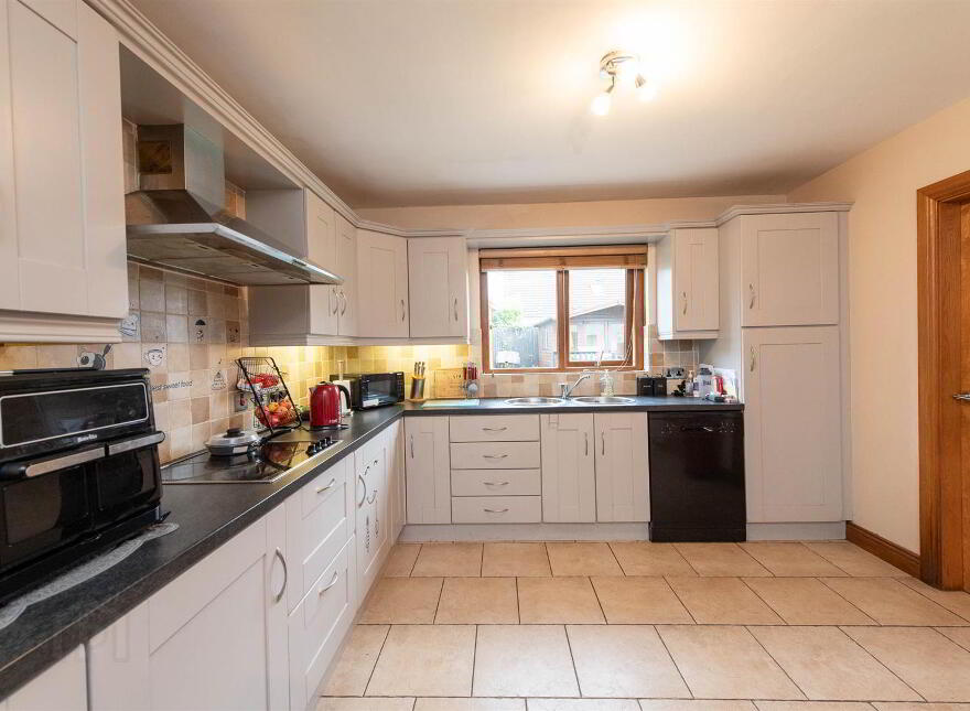43 Oak Grange, Craigavon, Waringstown, BT66 7SU