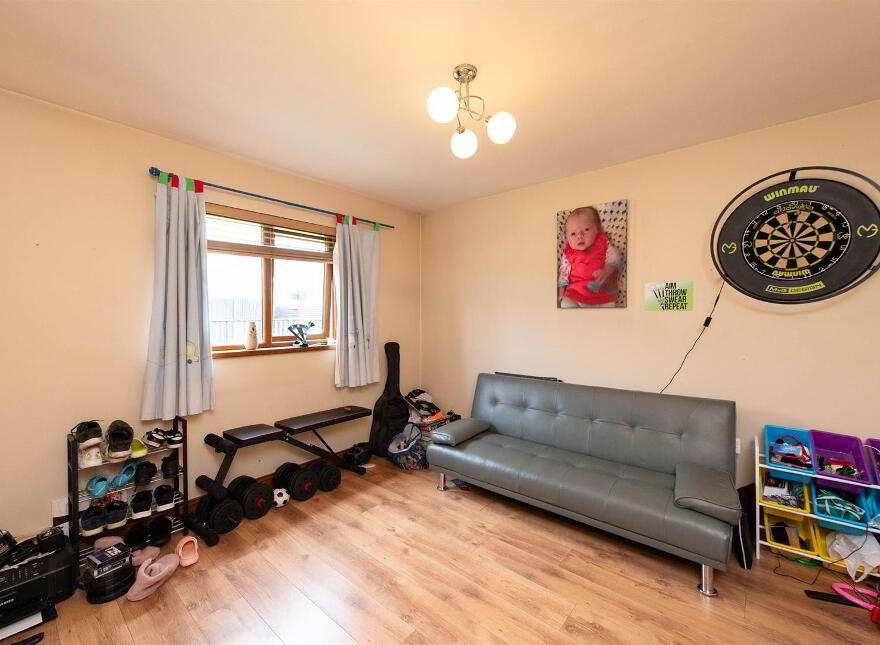 43 Oak Grange, Craigavon, Waringstown, BT66 7SU