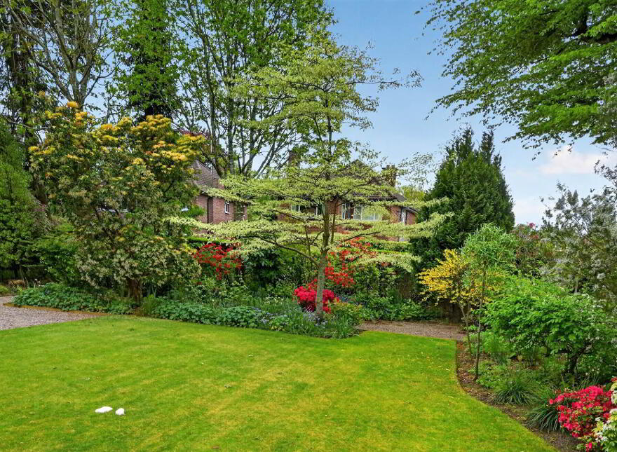 'The White Lodge', 1 Malone Court, Malone, Belfast, BT9 6PA