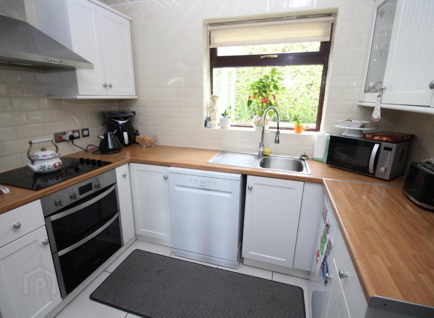 31 Cormorant Park, Carrickfergus, BT38 7RS