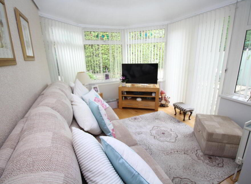 31 Cormorant Park, Carrickfergus, BT38 7RS
