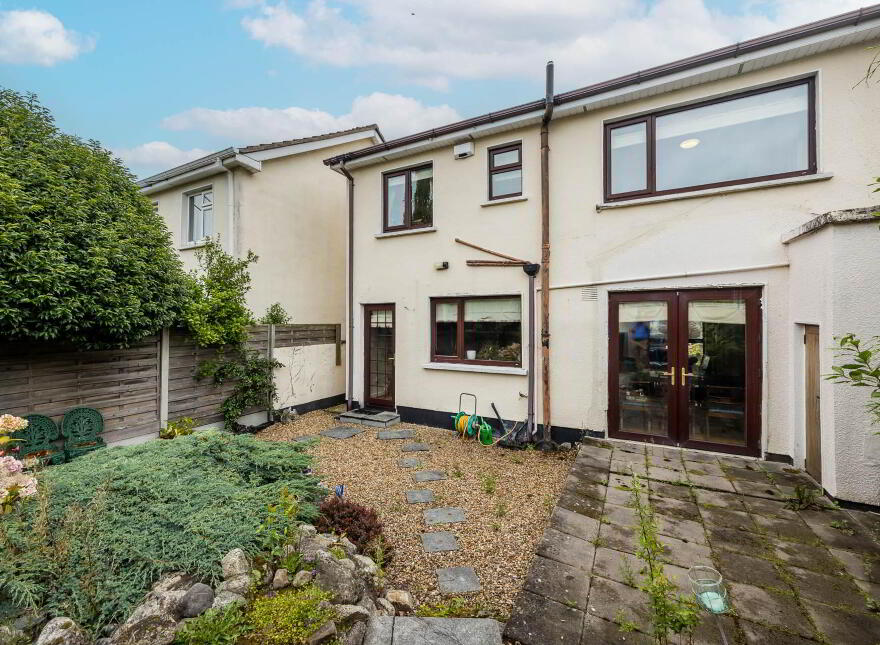3 Roselawn View, Castleknock, Dublin, D15C43W