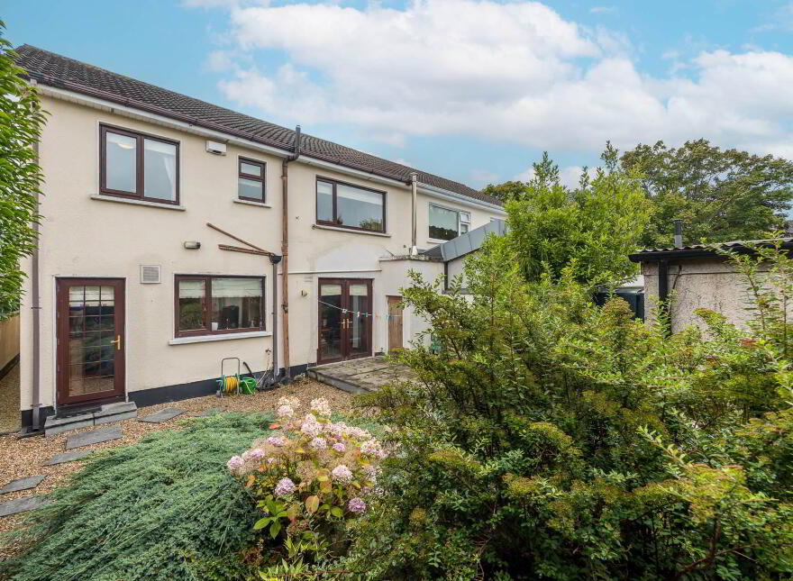 3 Roselawn View, Castleknock, Dublin, D15C43W