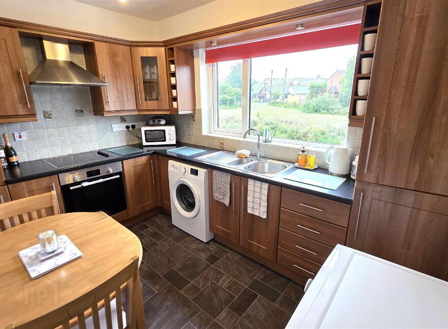 14 Riverside, Antrim, BT41 4BH