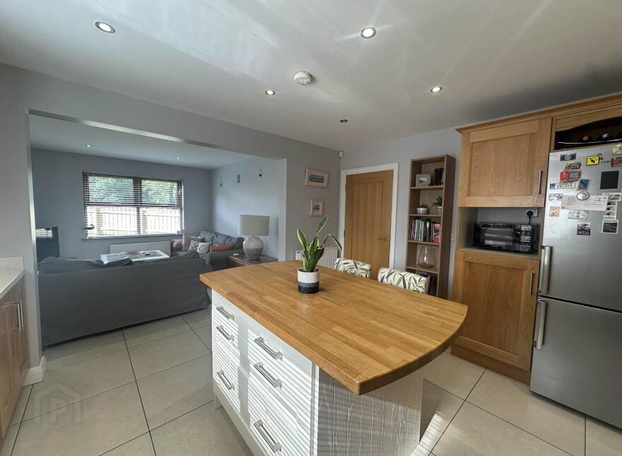 4 Harphall Manor, Carnlough, Ballymena, BT44 9JD