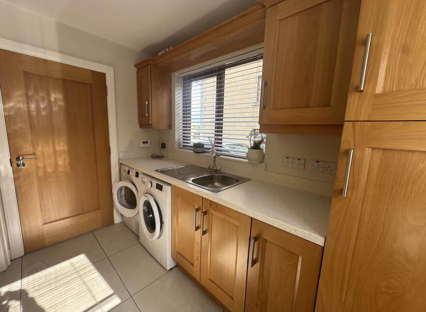 4 Harphall Manor, Carnlough, Ballymena, BT44 9JD