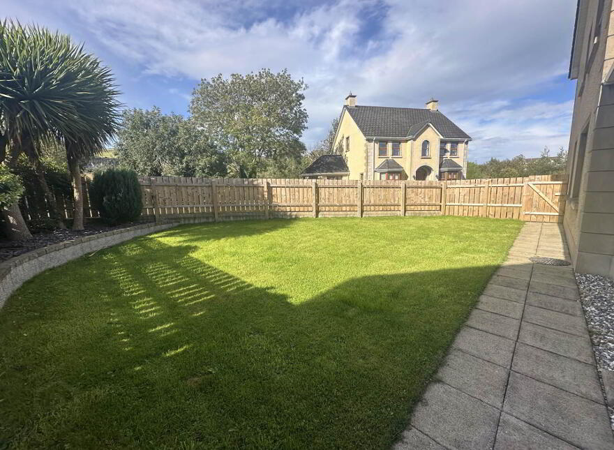 4 Harphall Manor, Carnlough, Ballymena, BT44 9JD