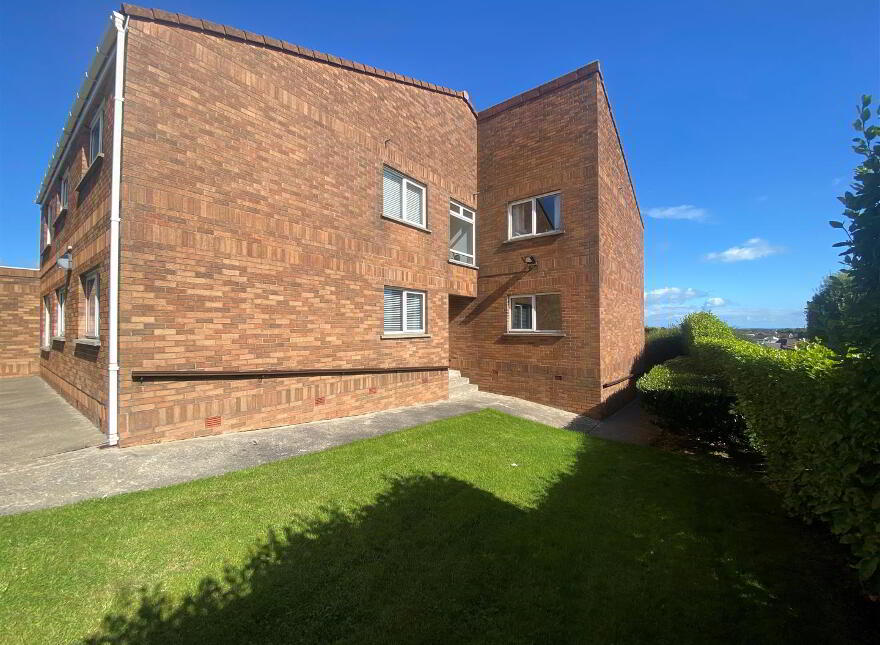 9 Alexander Court, Bangor, BT20 3QR