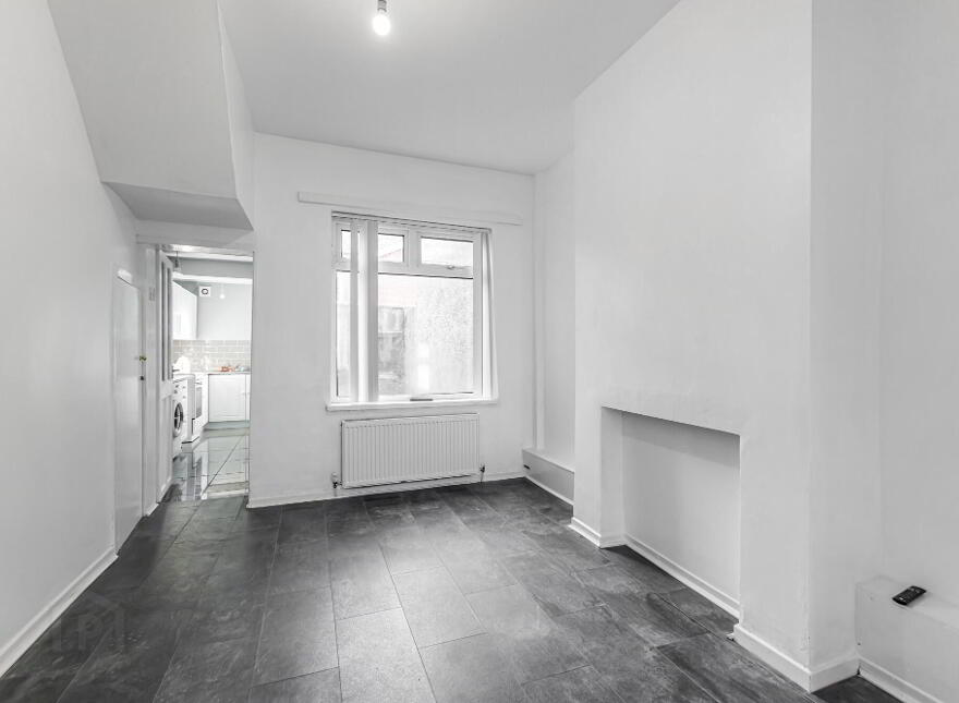 65 Killowen Street, Belfast, BT6 8NG