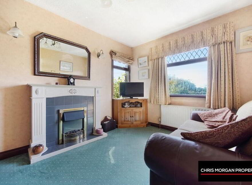 42 Woodlawn Park, Dungannon, BT70 1AH