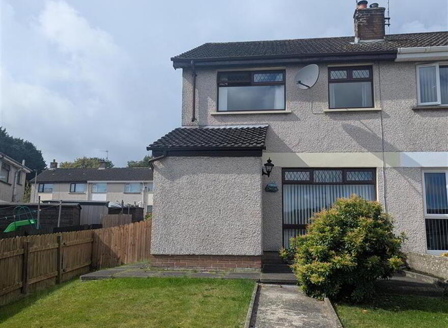 16 Blackthorn Way, Randalstown, BT41 3BN