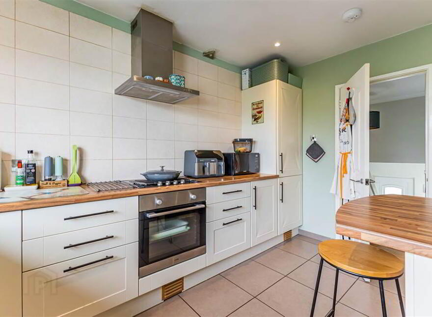 9 Plantation Mews, Lisburn, BT27 5PF