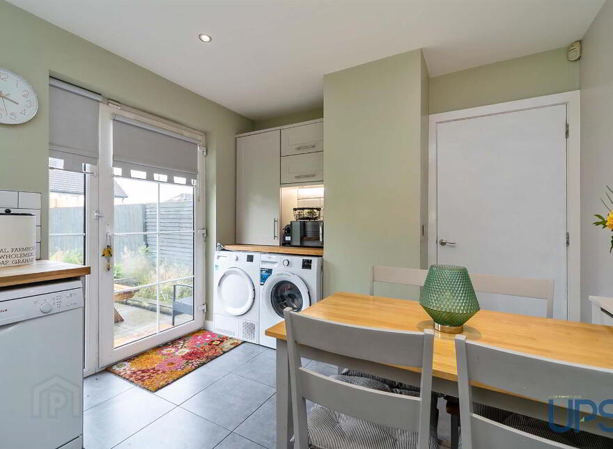 8 Lagmore View Manor, Belfast, BT17 0YL