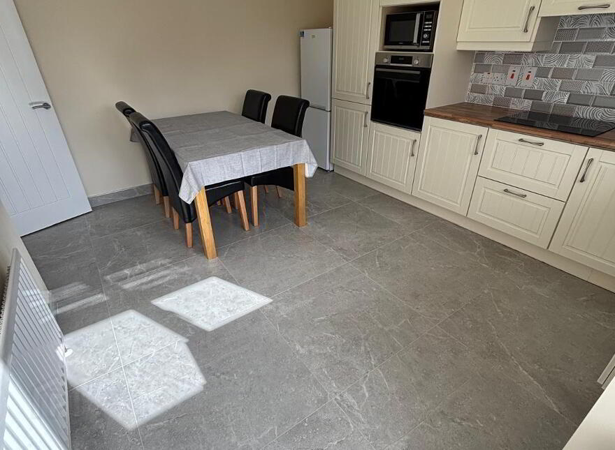 19 Hazel Park, Portrush, BT56 8PP