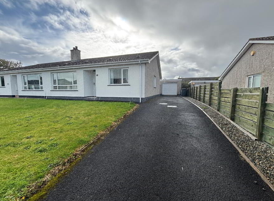 19 Hazel Park, Portrush, BT56 8PP