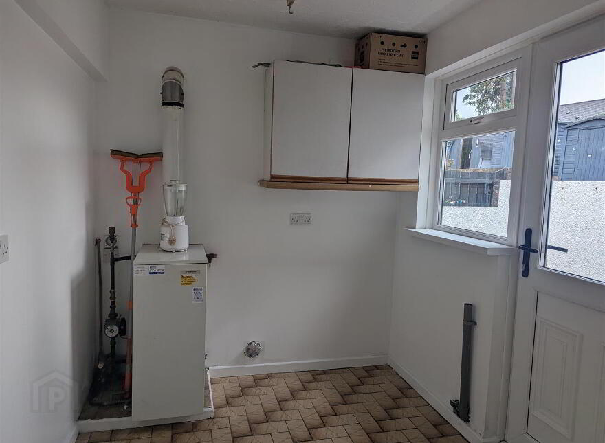 71 Ard-Na-Maine, Cullybackey, Ballymena, BT42 1BZ