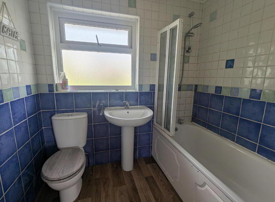 71 Ard-Na-Maine, Cullybackey, Ballymena, BT42 1BZ