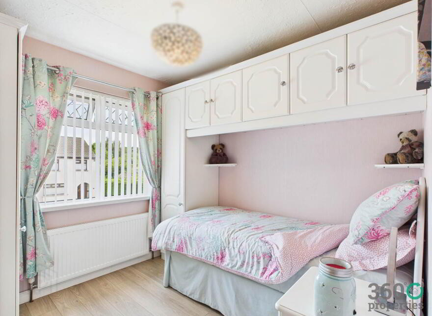 4 Fenaghy Park, Galgorm, Ballymena, BT42 1JT