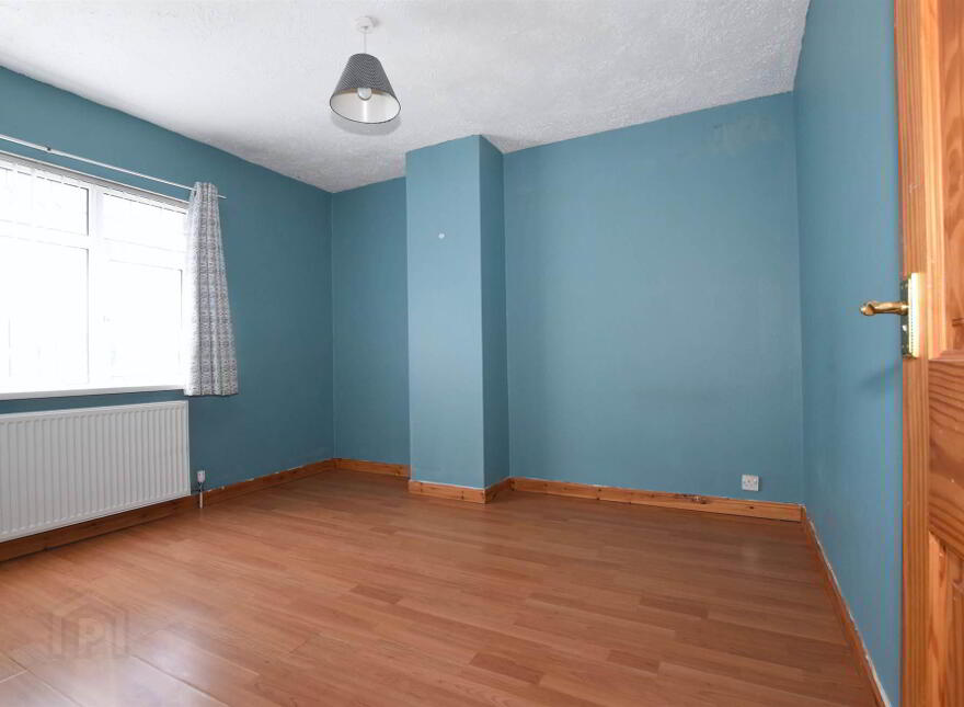 17 Ashbury Grove, Bangor, BT19 6TW