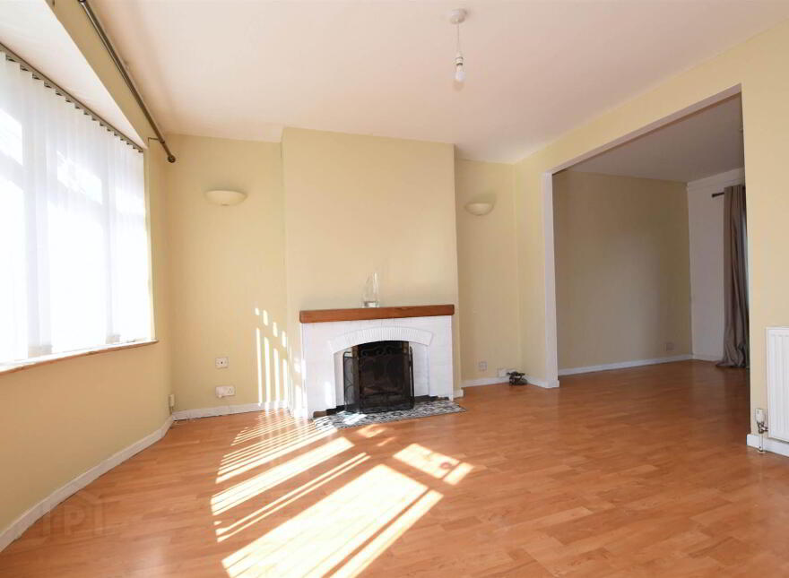 17 Ashbury Grove, Bangor, BT19 6TW