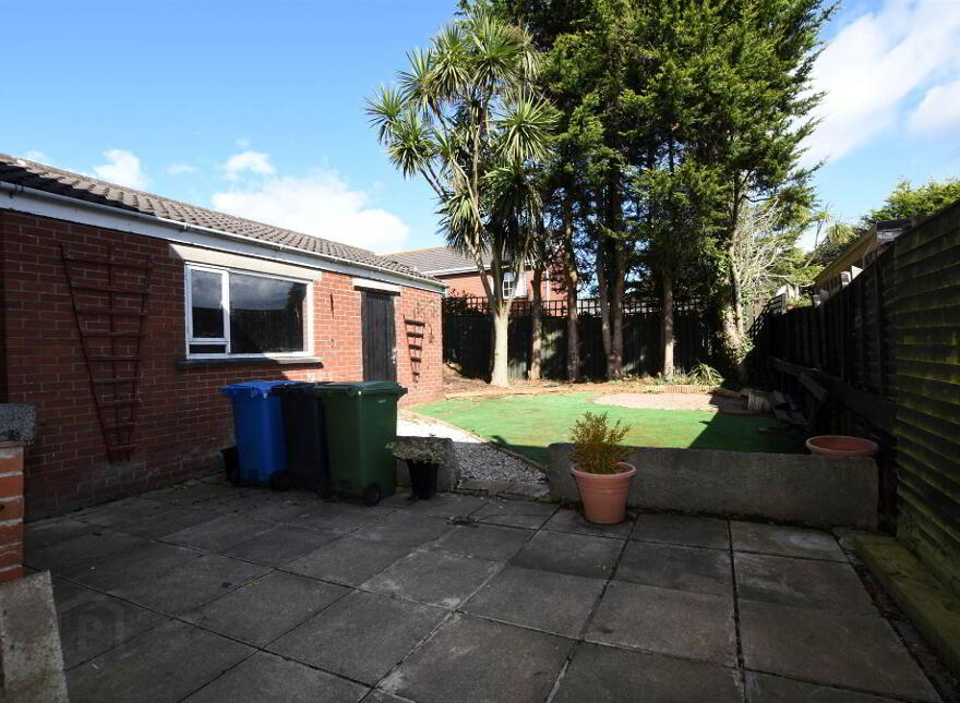 17 Ashbury Grove, Bangor, BT19 6TW