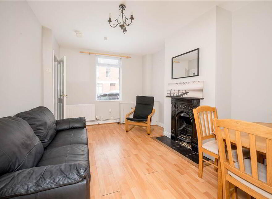 114 Ebor Street, Belfast, BT12 6NQ