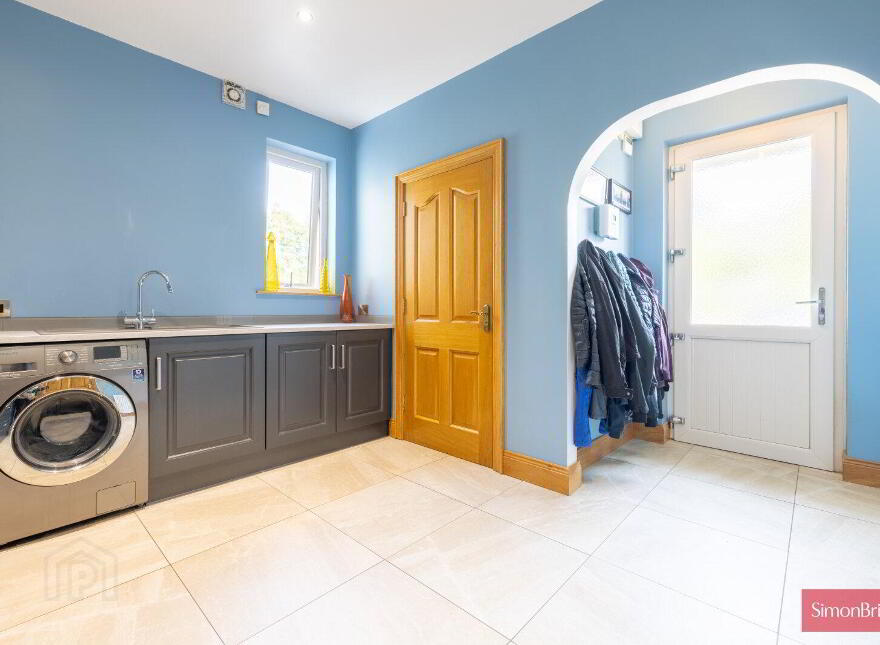 176 Enniskillen Road, Ballinamallard, Enniskillen, BT94 2DN