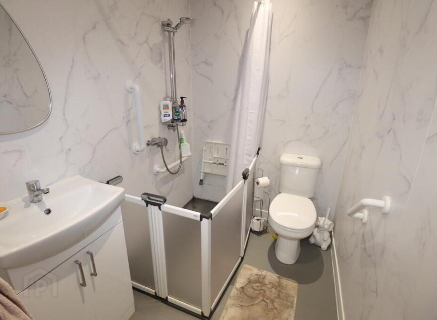 Apt 3, 407 Antrim Road, Newtownabbey, BT36 5ED