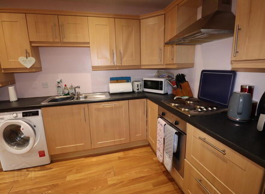 Apt 3, 407 Antrim Road, Newtownabbey, BT36 5ED