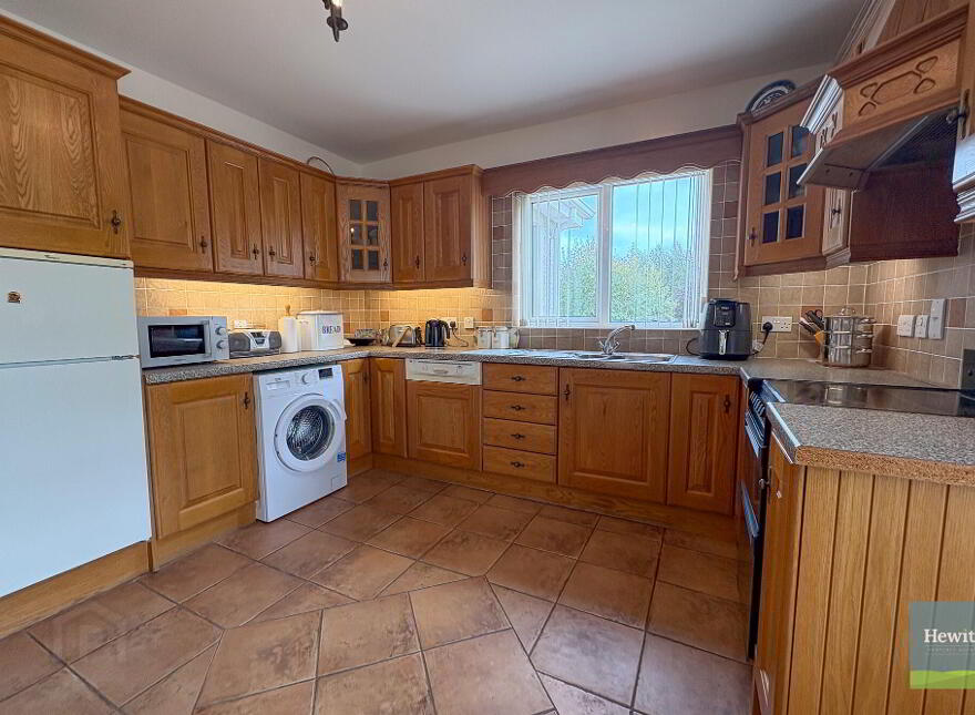 Oakvale, 12 Church Road, Newry, BT35 6NX