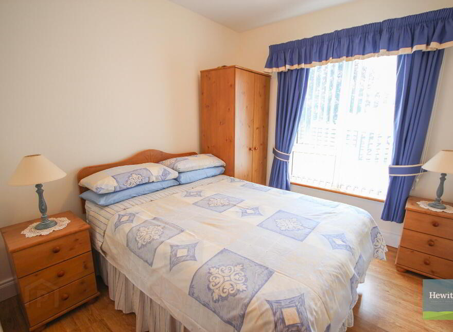 Oakvale, 12 Church Road, Newry, BT35 6NX