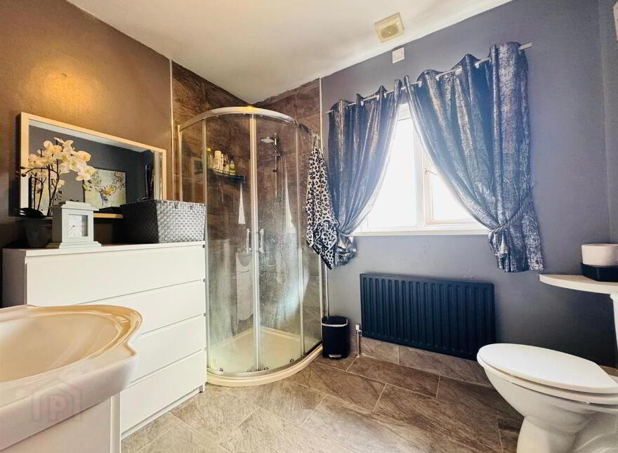 127 Whitewell Road, Newtownabbey, BT36 7EX