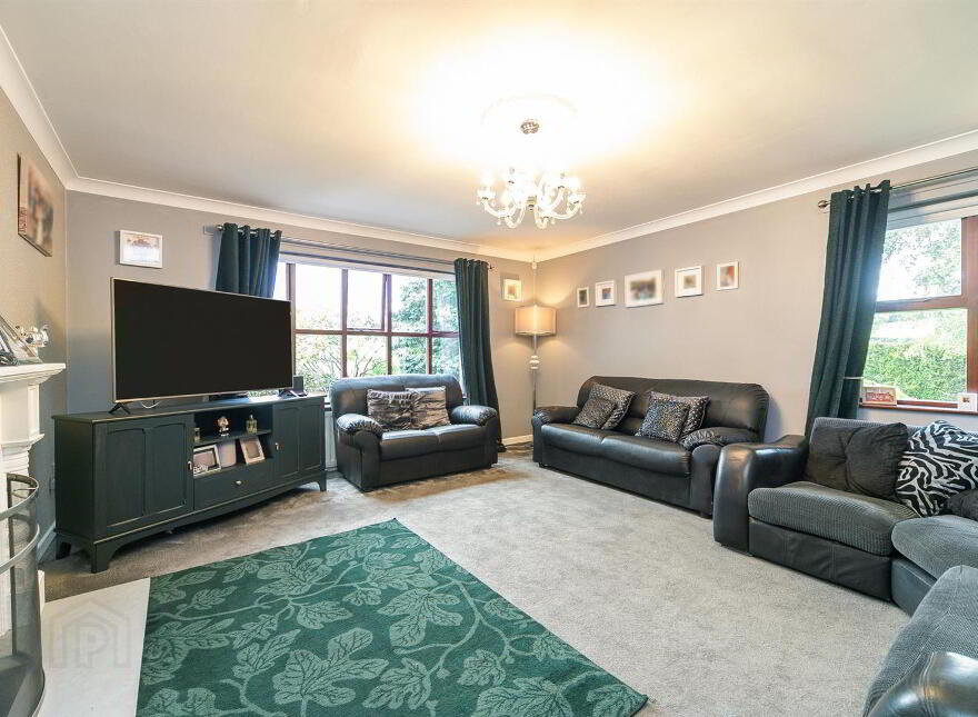 7 Burnpipe Lane, Ballynahinch, BT24 8HY