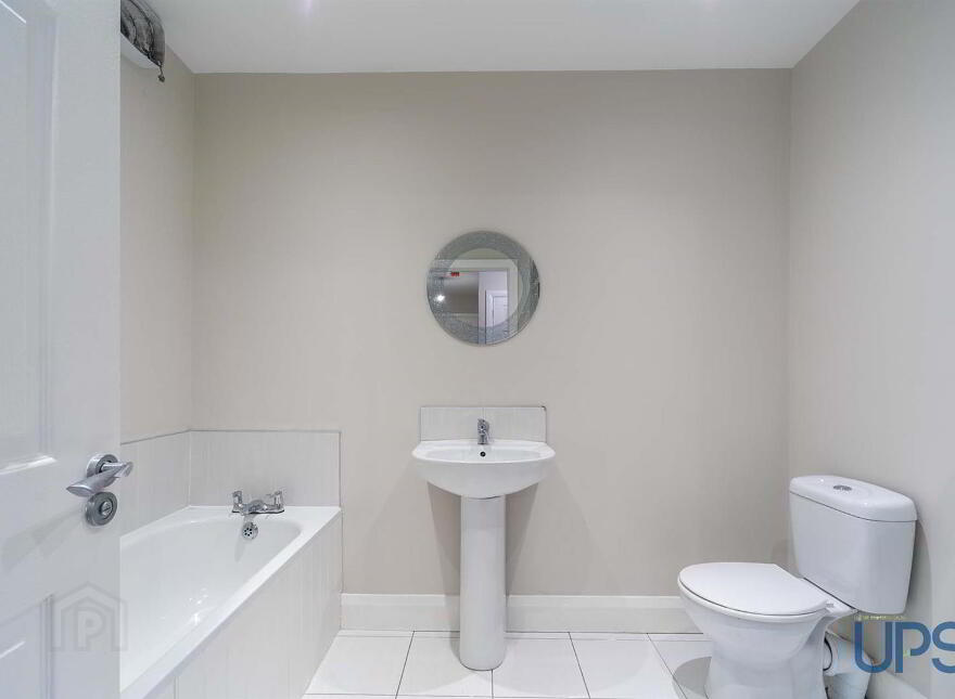 Apt 6, Trench Park, Finaghy Road North, Belfast, BT11 9FG
