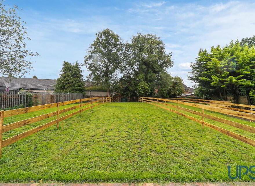 Apt 6, Trench Park, Finaghy Road North, Belfast, BT11 9FG