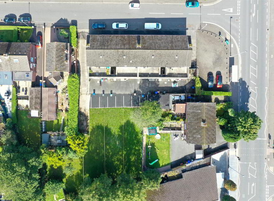 Apt 6, Trench Park, Finaghy Road North, Belfast, BT11 9FG