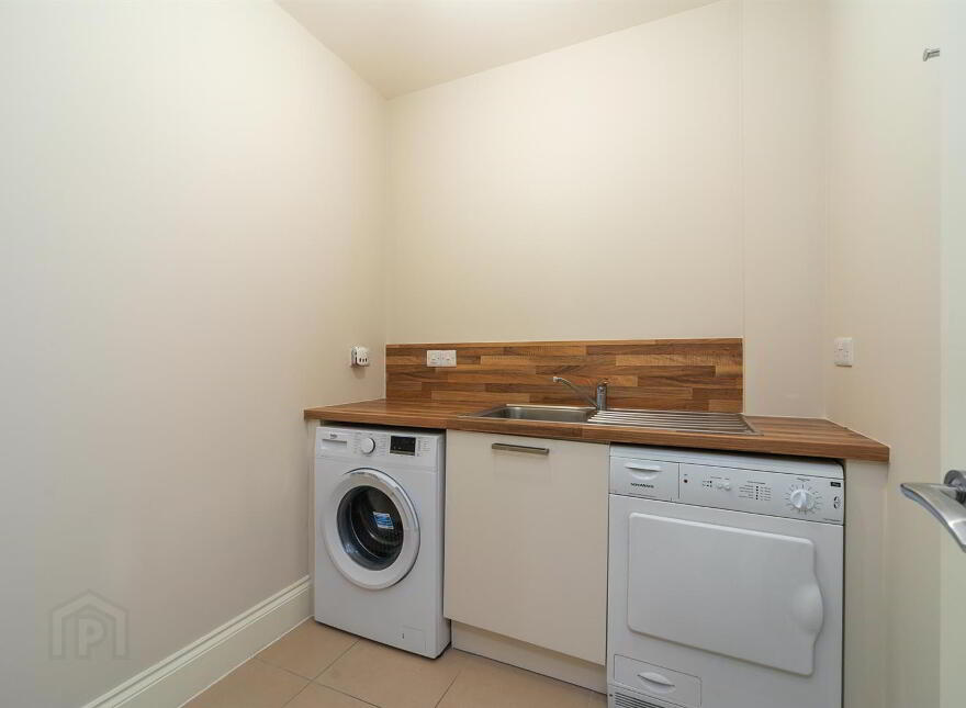 6 Bracken Hill Avenue, Ballymaconaghy Road, Belfast, BT8 6ZS